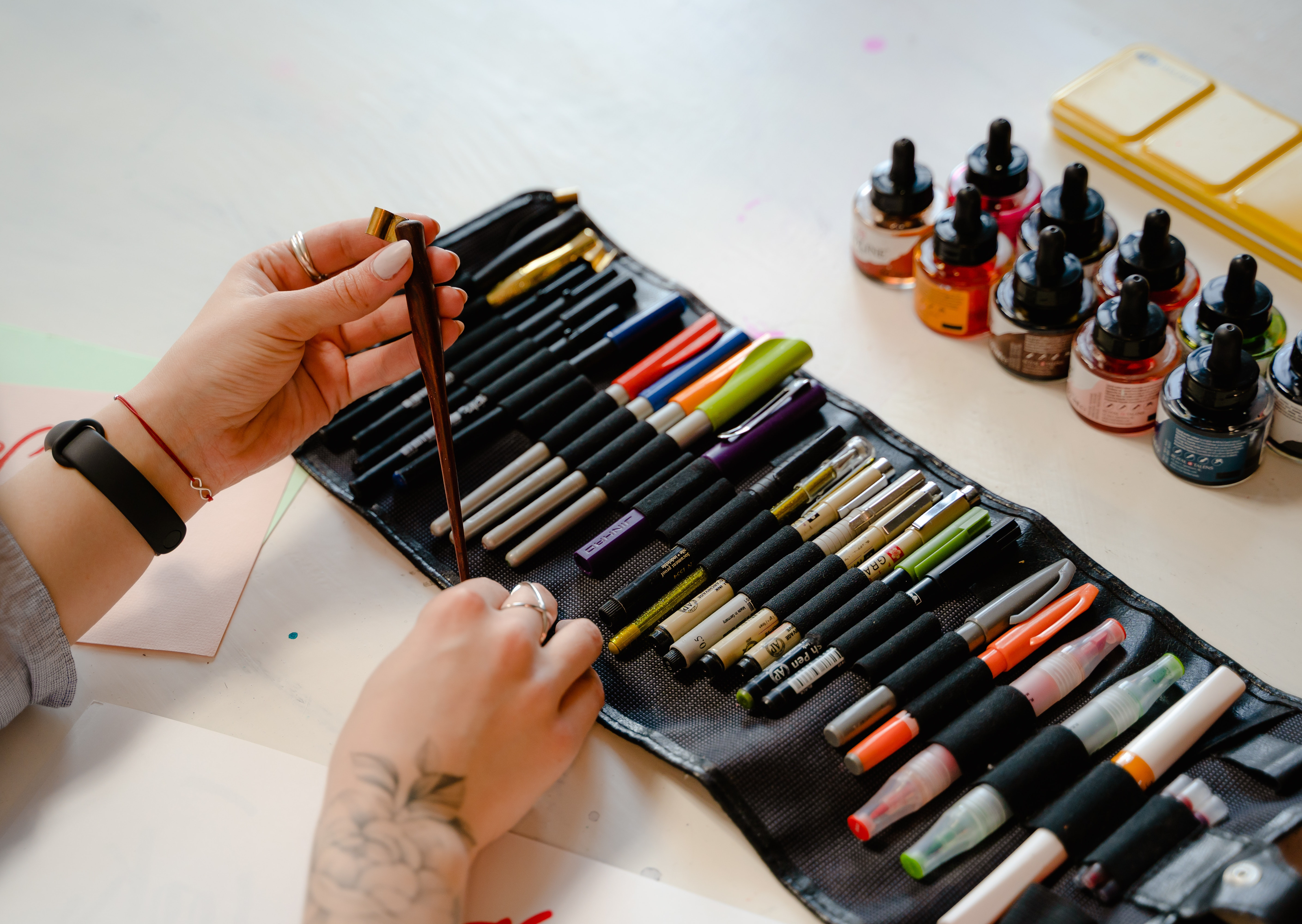 Choosing pens for calligraphy